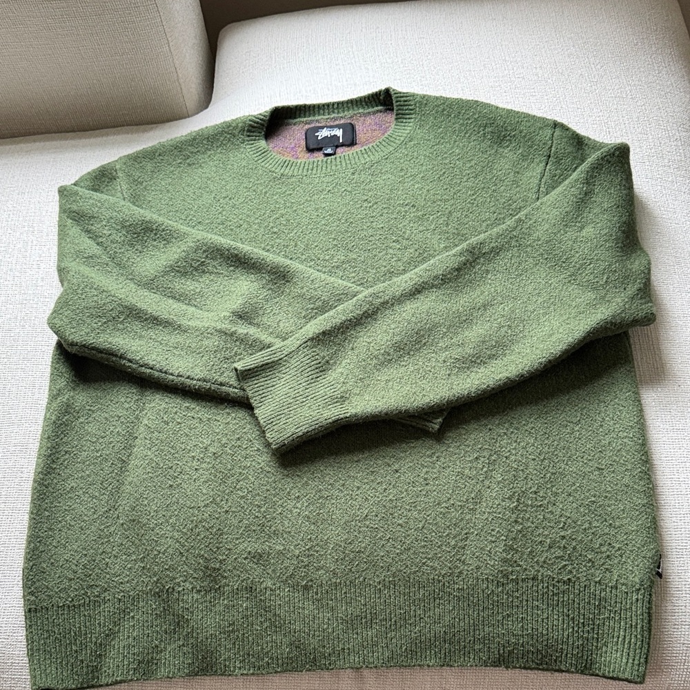Stussy olive green crew neck sweater with  purple and brown design on back - Picture 2 of 5